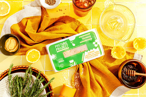 THE PASTURE BOX
